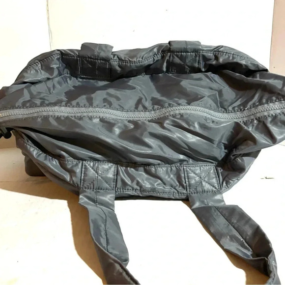 Michael kors Rae large heather gray nylon quilted  drawstring tote bag - Picture 13 of 14